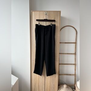 H&M Pull-On Pants in Black, Size M